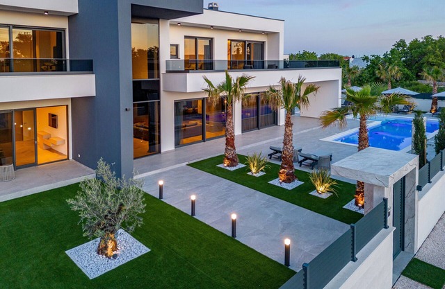 Villa Neo