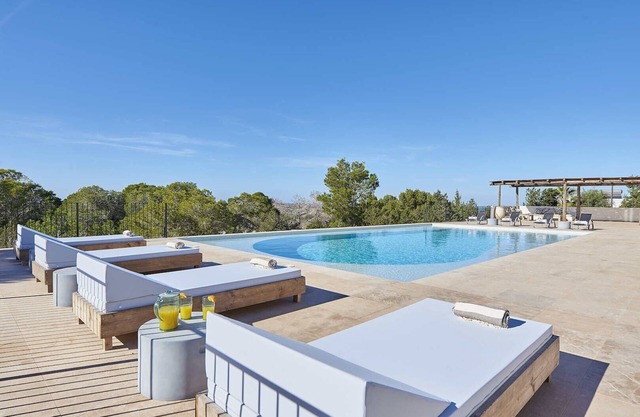 Villa Oeste: villa spectaculaire avec vue sur Cala Conta et Es Vedrá