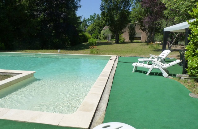Villa de 150 m² habitables sur terrain de 3000m² . Environnement calme