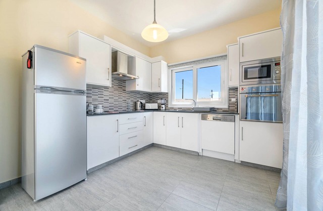 Villa Olivia - 3 bedroom villa ideal for relaxed family holidays