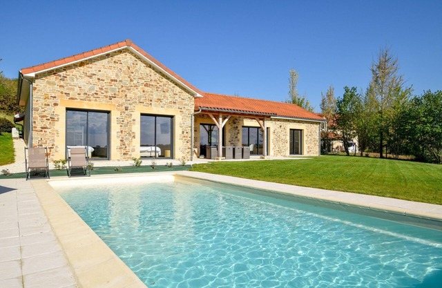 Maison de vacances de Saint-Médard-d'Excideuil