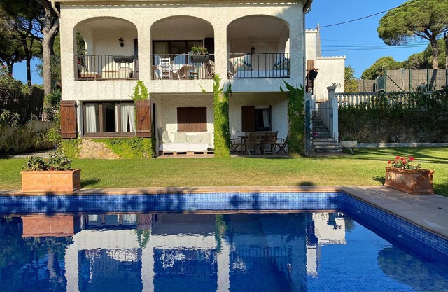 Villa sur la plage de Pals-Begur avec barbecue et piscine privée