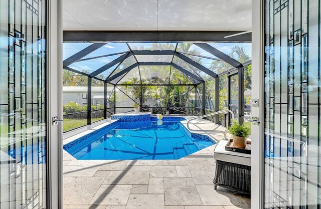 Villa Palm, 4 bedroom, Private Pool