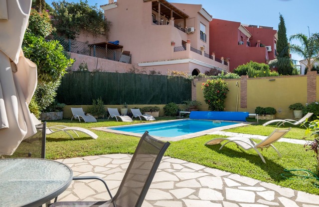 Villa "Pepa" avec vue sur la mer, piscine et Wi-Fi.