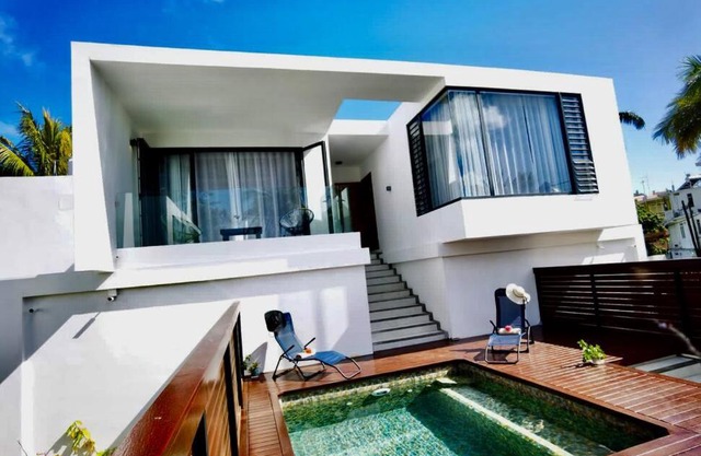 Villa Pereybère White Pearl