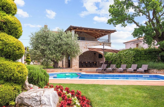 Villa Pilato nearby Porec – Crovillas GmbH