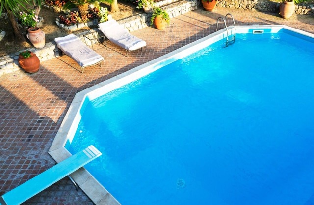 Villa Pisani vue sur Capri Sorrento Côte Amalfitaine Piscine et grandes terrasses