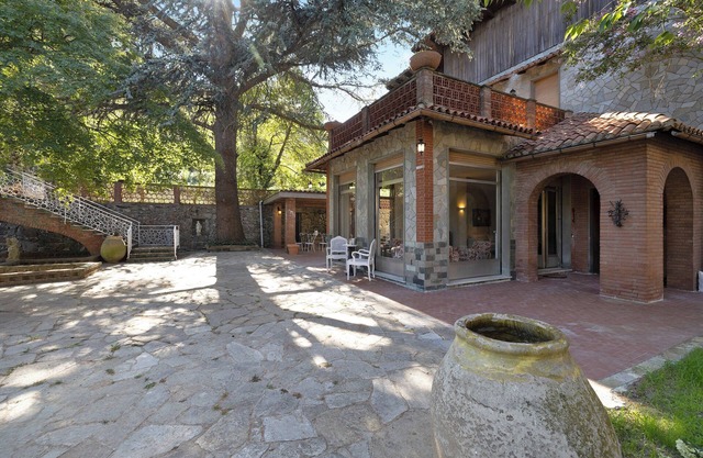 Villa "Pratolina" avec terrasse privée, balcon et Wi-Fi