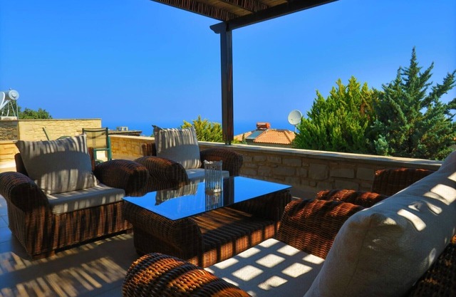 Villa Preveli, proche du village, rapide de la plage