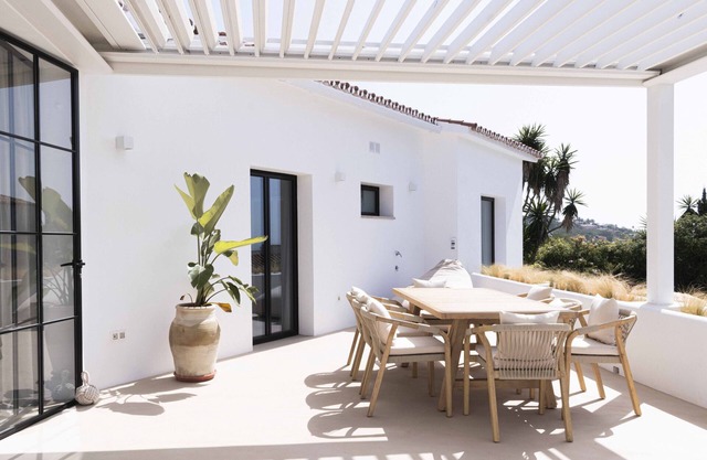 Villa 'Pura Vida San Roque' avec vue sur mer, Wi-Fi et climatisation