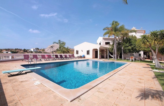 Villa 'Quinta Dos Fontanais' avec vue sur la mer, Wi-Fi et climatisation