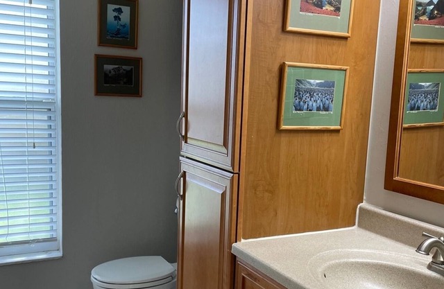 Villa Relax close to golf and beached with private pool, game rooms large lanai.