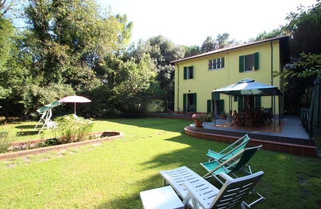 Villa à Marina Dei Ronchi avec 5 chambres à coucher, 10 couchages