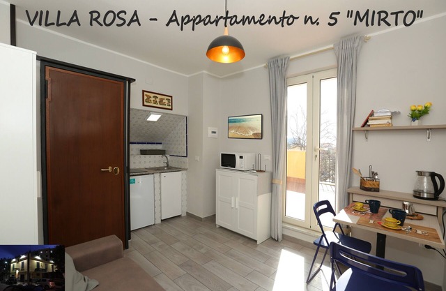 VILLA ROSA - Appartement n. 5 "MYRTLE" (2 lits):