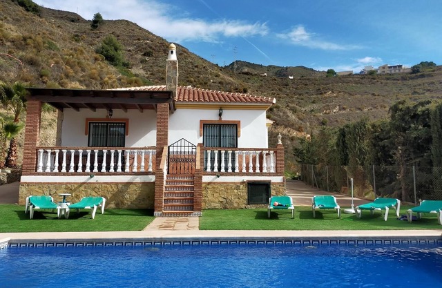 Villa Rural Rio de la Miel