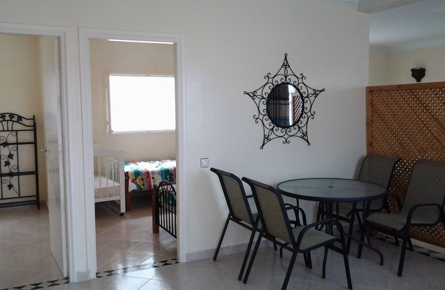 Villa second rang front de mer