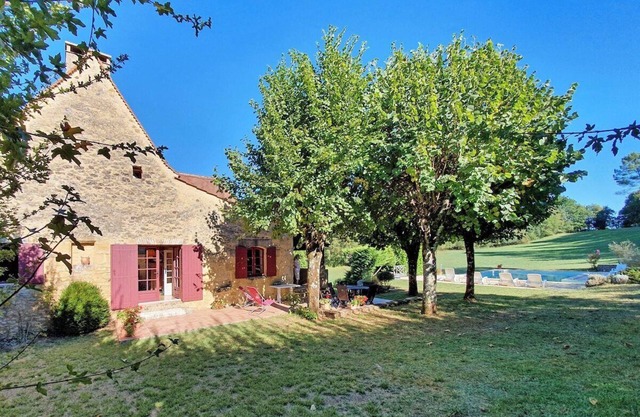 Villa Senieur – Villa familiale avec piscine en Dordogne, près de Saint-Avit-Sénieur