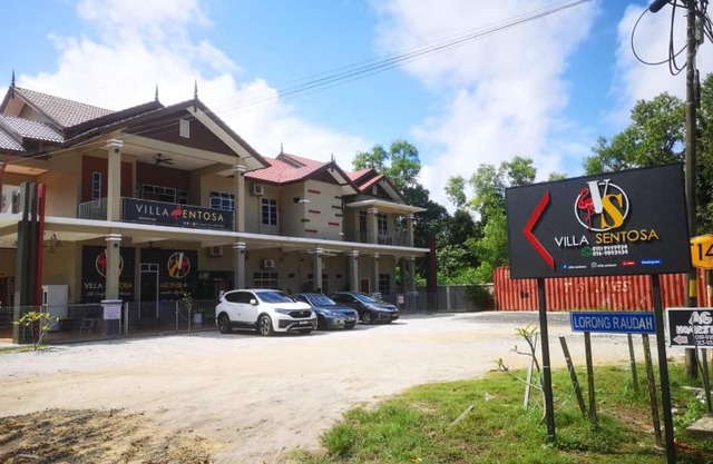 VILLA SENTOSA