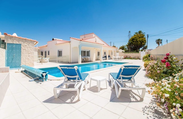 Villa dort 8/9 à Vale de Parra, région Albufeira, Algarve, Portugal, 600- £ 1800 £