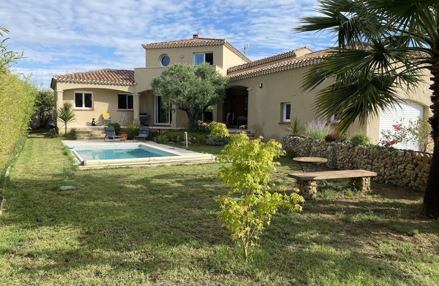 Villa spacieuse, 3 chambres, 6 couchages, jardin et piscine