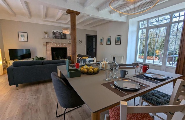 Villa spacieuse avec jardin privé, animaux acceptés - FR-1-653-276