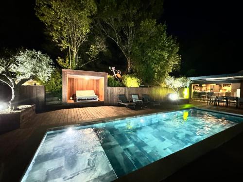 Villa standing bord de Garonne
