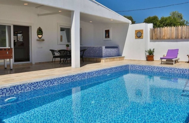 Villa Tameralii 2 bed villa and pool Breakast included