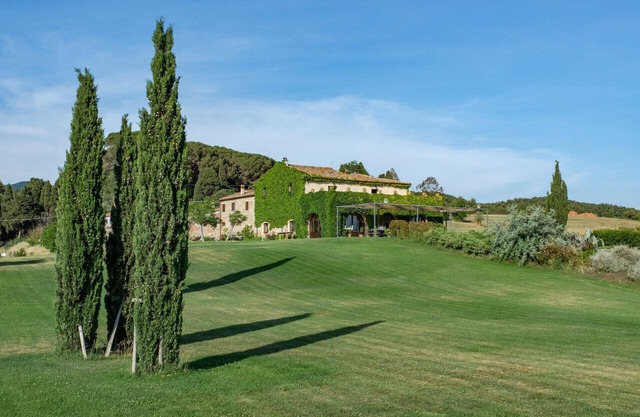 Villa Terriccia Promoted By WeekHomes.com