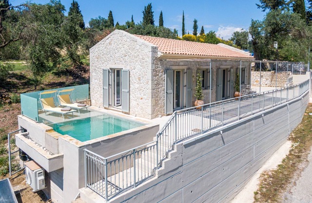 Villa "The Olive Yard" avec vue sur les montagnes, Wi-Fi et climatisation