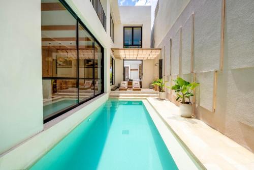 Villa Thre
