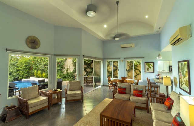 Villa Tucán - Overlooking Playa Hermosa