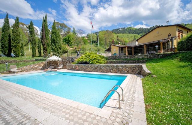 Villa-Toscane-Lucca avec piscine uniquement pour vôtre usage privé - ALL INCLUS