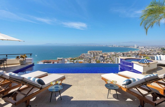 Villa Ventana 7 chambres - 11,000 Sq / Ft - Personnel et chef inclus - Walk to Town