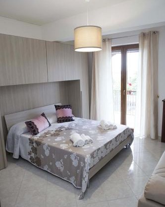 VILLA VESUVIO