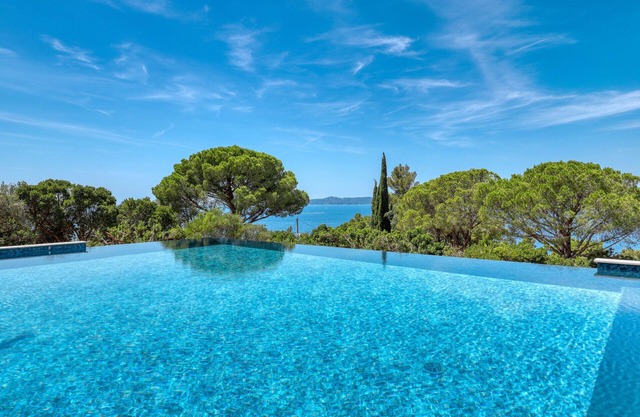 VILLA VUE MER DOMAINE CAP NEGRE