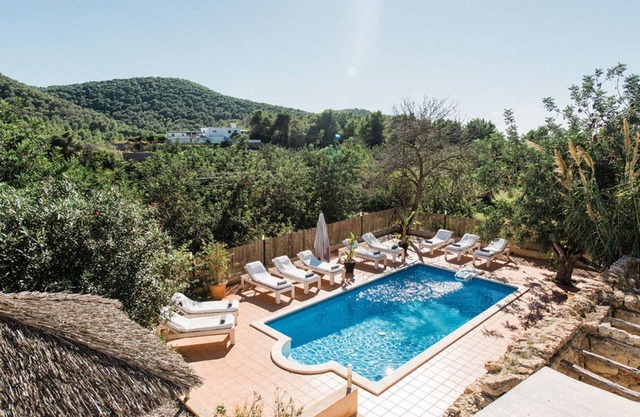 Matériel DJ "VILLA WHITE CACTUS" | 5 min. à Ibiza