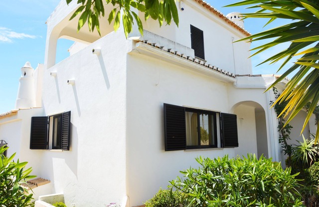 villa de 3 chambres avec piscine privée à la plage Carvoeiro