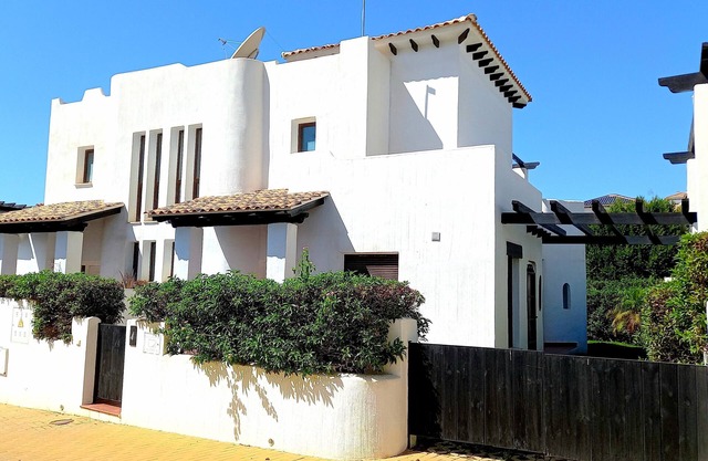 Villa avec jardin, Wifi et télévision en espagnol et anglais