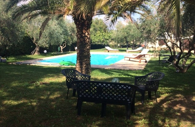 RÉDUCTION à partir du 07/09 VILLA AVEC PISCINE PRIVÉE ET WHIRLPOOL À 10 MINUTES DE LA MER