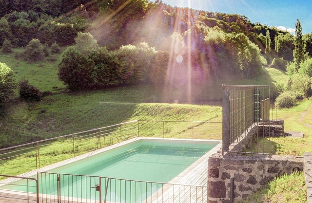 Villa moderne א Serilhac avec piscine privיe