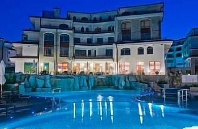 Villa avec piscine privée et vue sur la mer