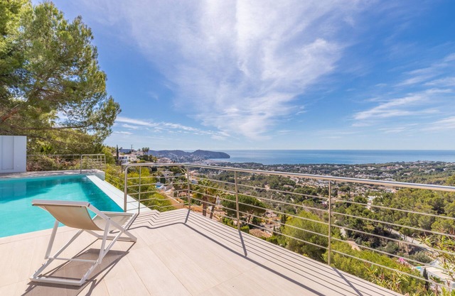 Villa avec vue sur la mer, Wi-Fi et climatisation