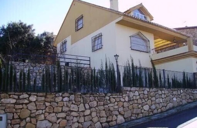 Villa avec piscine près de grenade la merveilleuse ville de l'alhambra