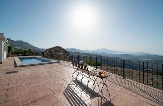 Villa with views and private pool near Malaga.