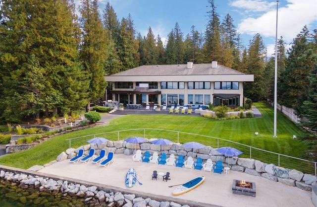 Villa Z à Sandpoint., Domaine, Bord de l'eau, Plage, Kayaks. Magnifique!