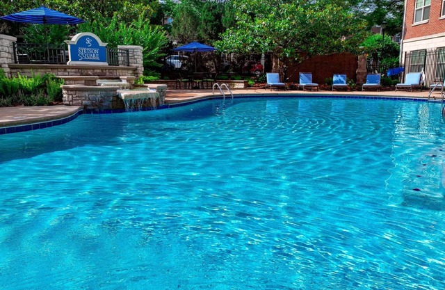 Village 2BD 1 - Two Bedroom Apartment, Sleeps 4
