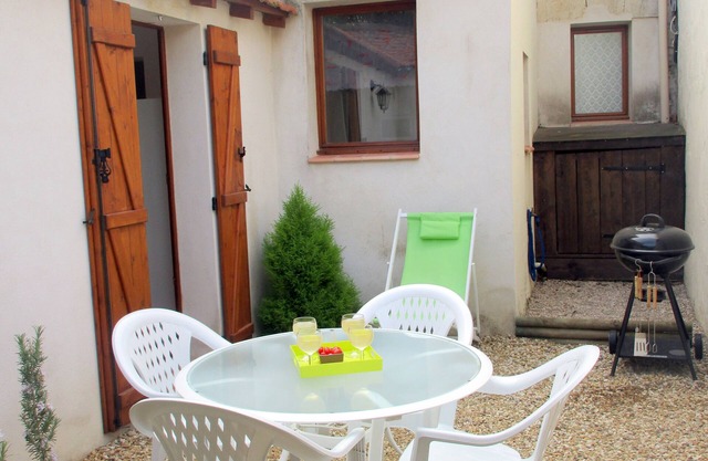 MAISON DE VILLAGE AVEC COUR PRIVÉE à ST REMY DE PROVENCE