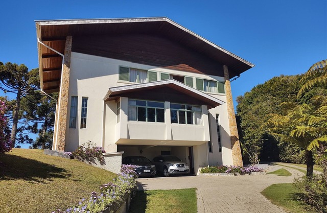 VILLAGE HAUT ENGLISH C / GDE PELOUSE, VIEW, COZY Le CENTRE 3KM