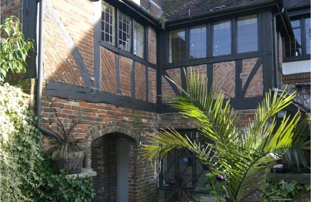 Village House Coaching Inn