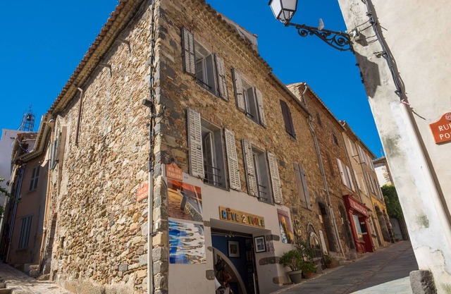 Maison de village - centre historique de Grimaud